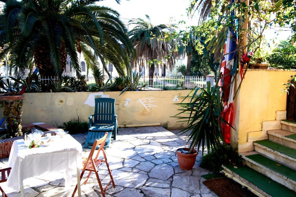 B&B L'Auberge Anzio Bagian luar foto